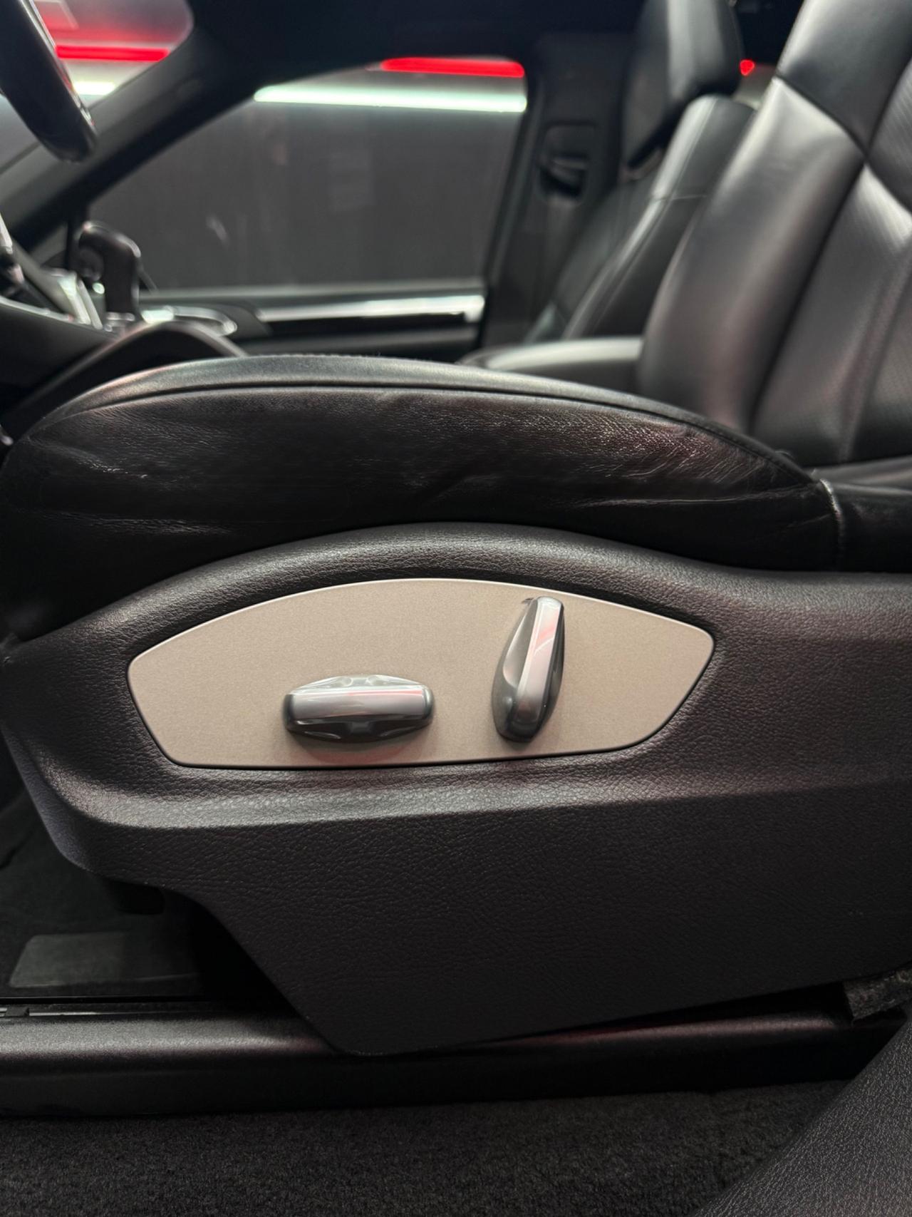 Porsche Cayenne 3.0 Disel V6 IPER FULL