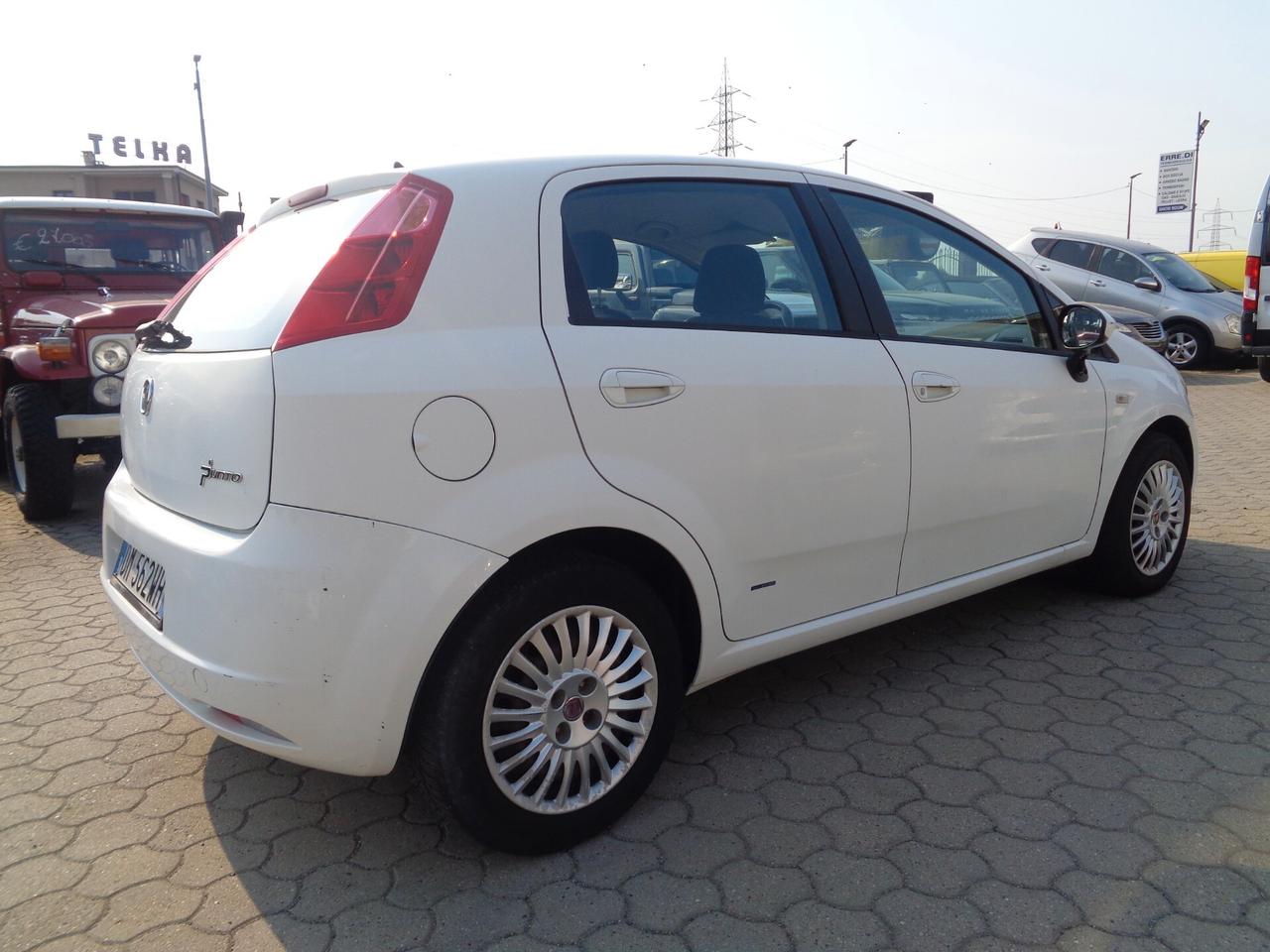 Fiat Grande Punto 1.3 MJT 75 CV 5 porte Dynamic