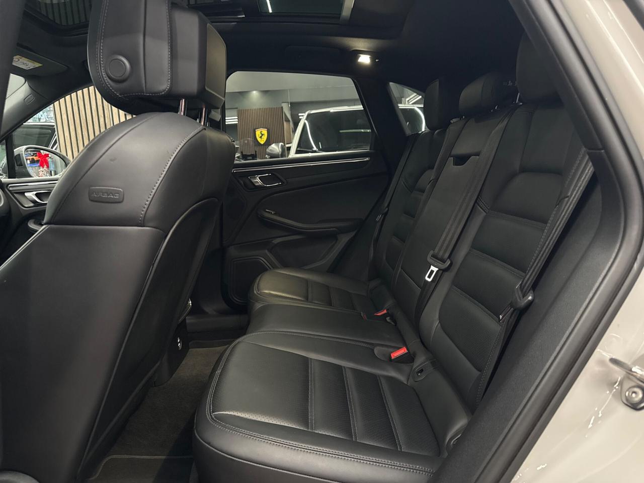 Porsche Macan 2.0 T Radar*Kamera360*Tetto PRONTA CONSEGNA !