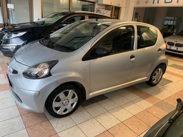Toyota Aygo 1.0 12V VVT-i 5 porte