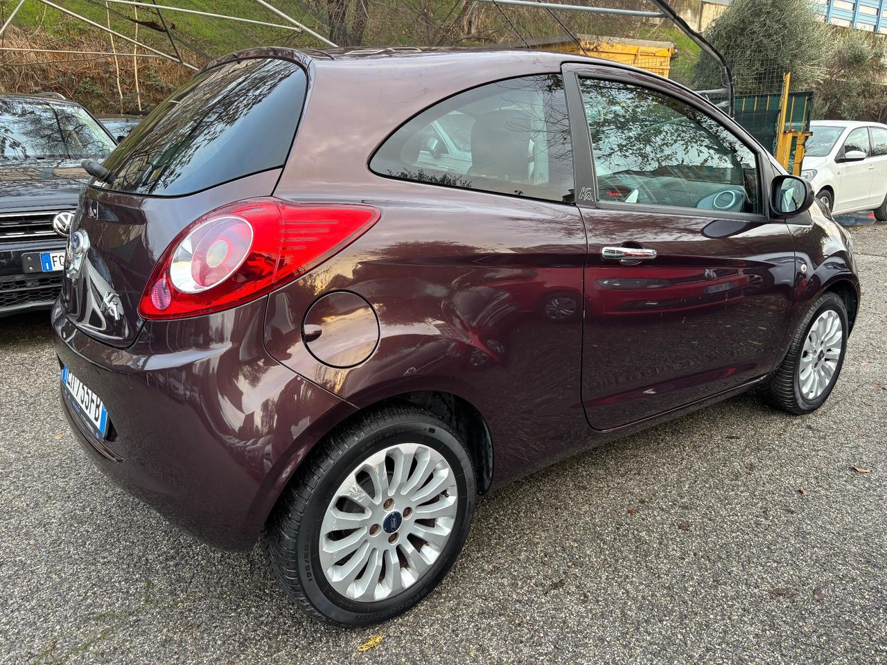 Ford Ka 1.2 8V 69CV titanium OK NEOPATENTATI