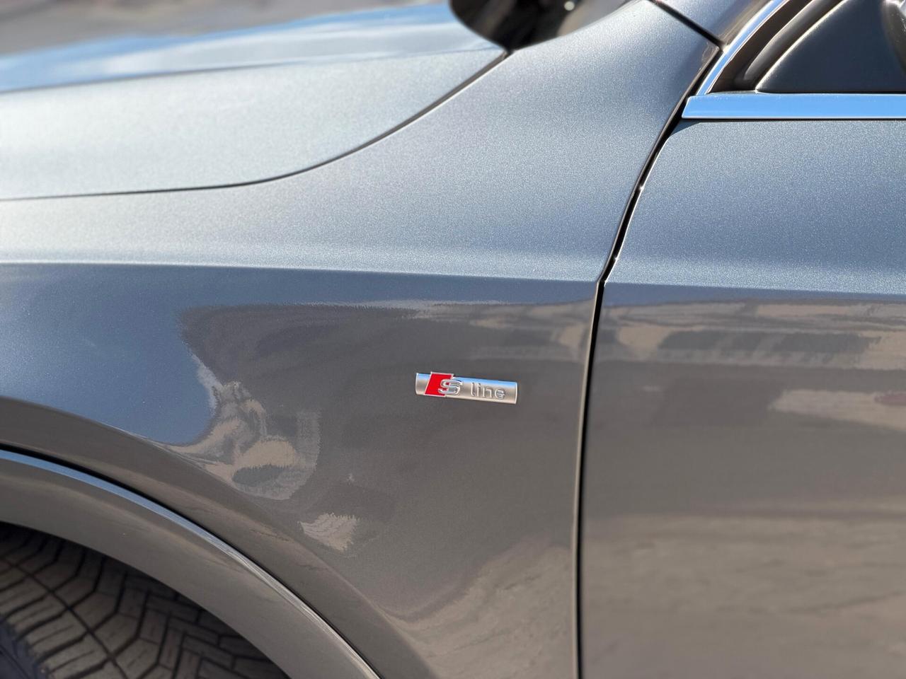 Audi Q3 2.0 TDI quattro S tronic Line Edition