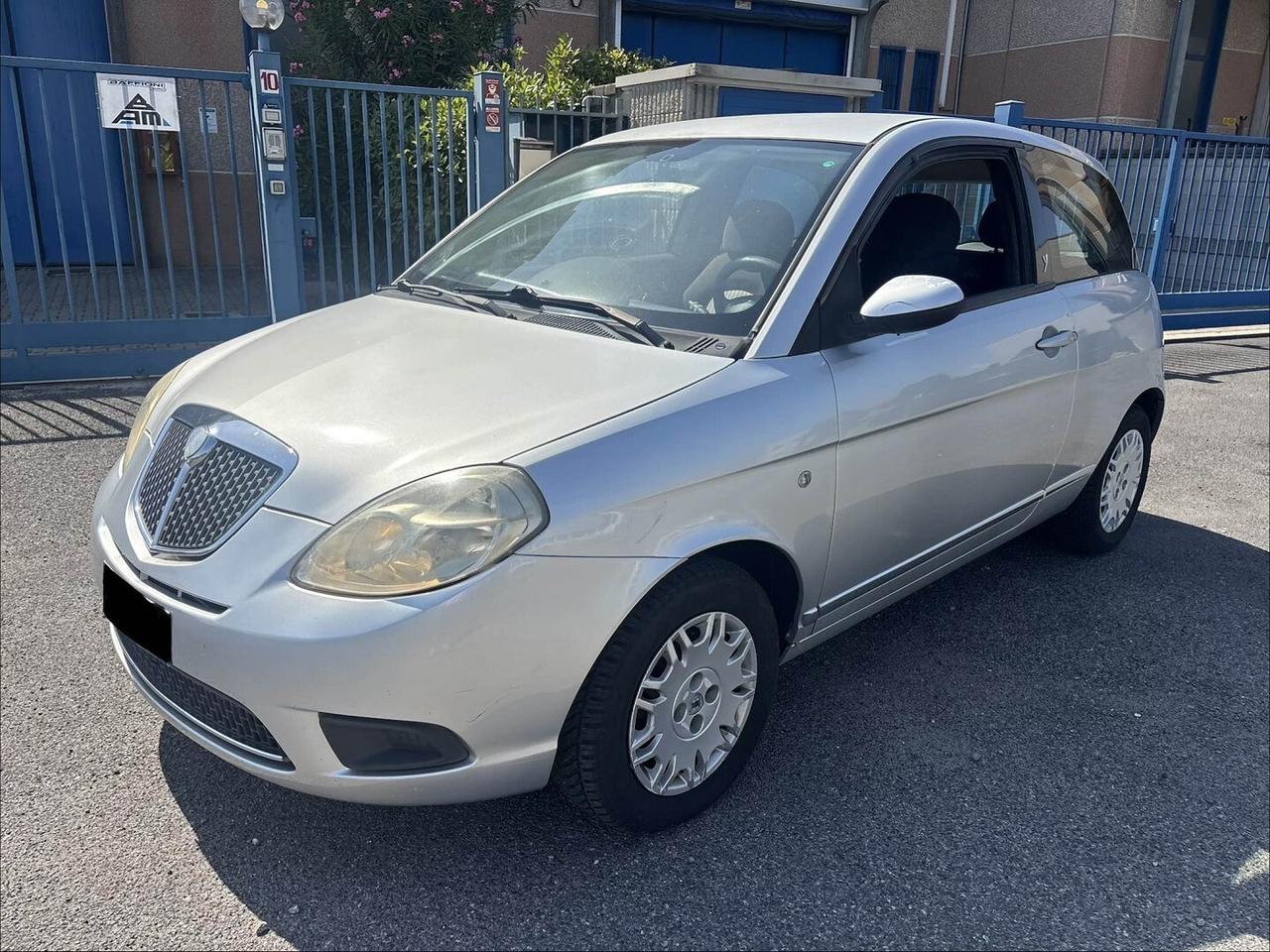 LANCIA YPSILON 1.3 Multijet