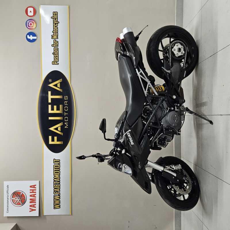 Ducati Hypermotard 796 - 2011