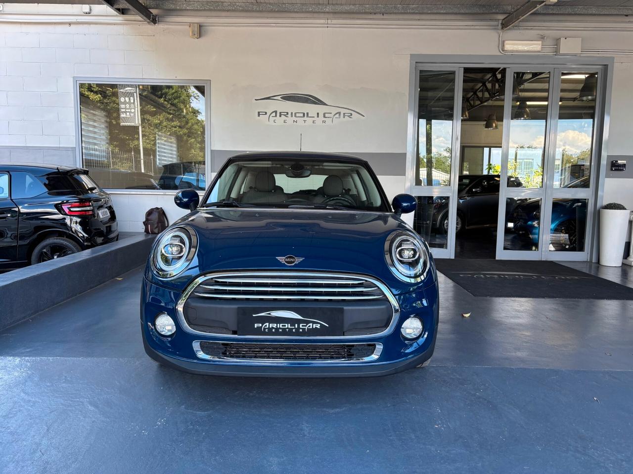 Mini Mini 1.5 One Baker Street