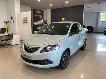 Lancia Ypsilon III 1.0 firefly hybrid Platino s&s 70cv