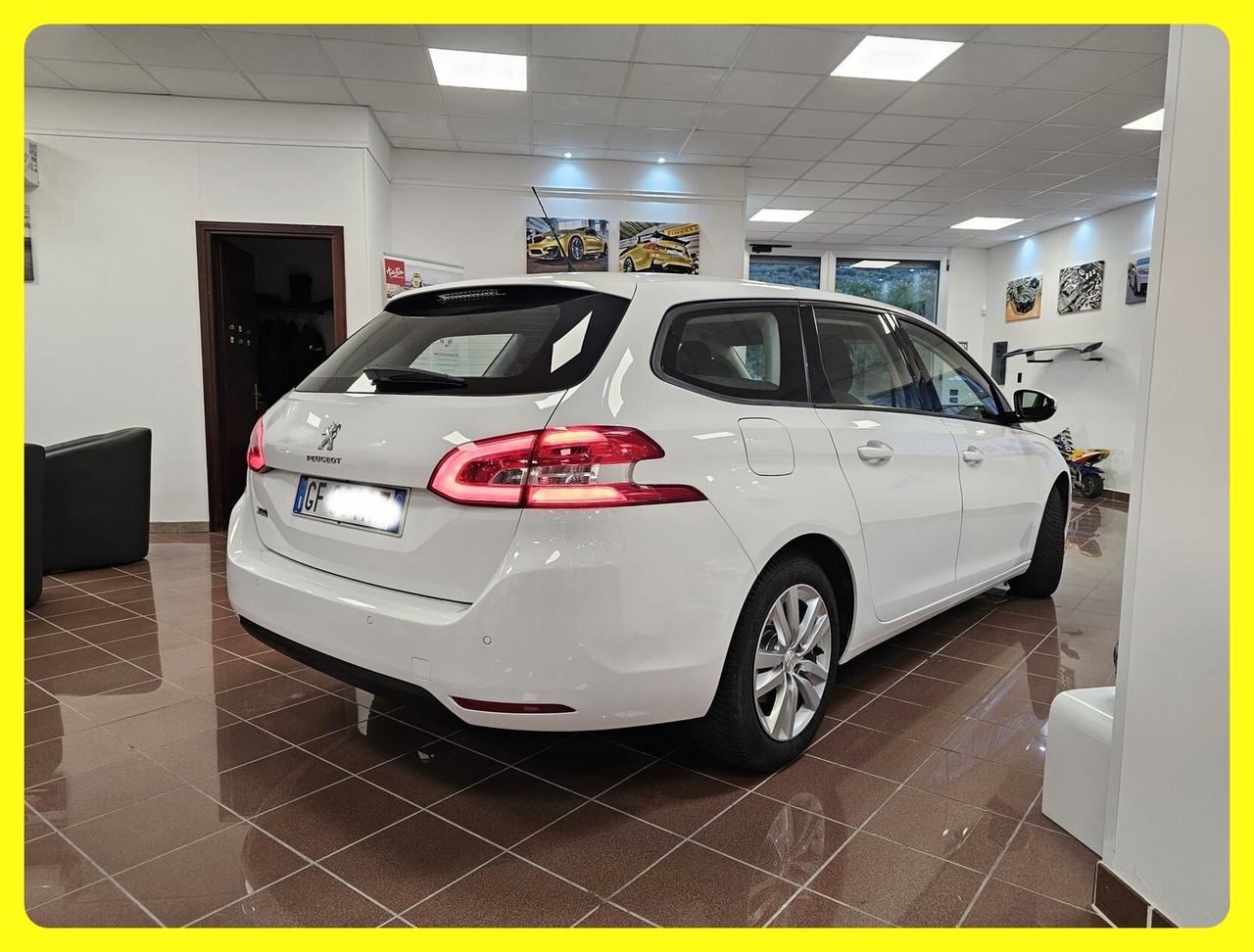 Peugeot New 308 1.5 BlueHDi 130 CV SW EAT8 Business In Garanzia 12 mesi