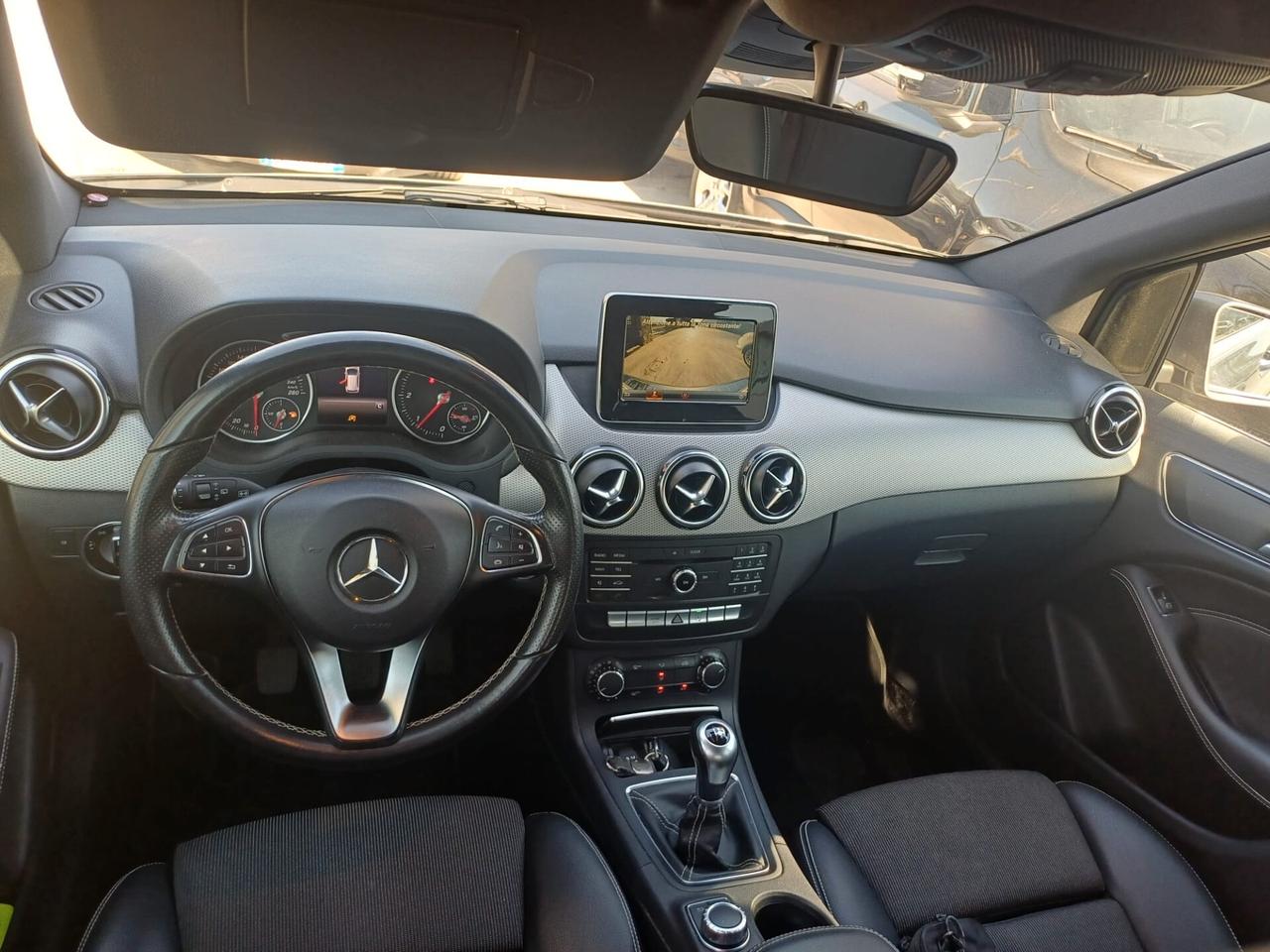 Mercedes-benz B 180 CDI BlueEFFICIENCY Premium