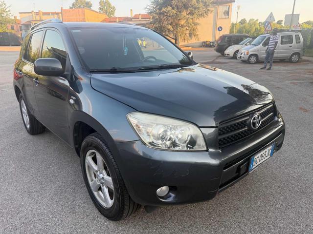 TOYOTA RAV 4 MY23 RAV4 2.2 D-4D 136 CV perfetta di meccanica