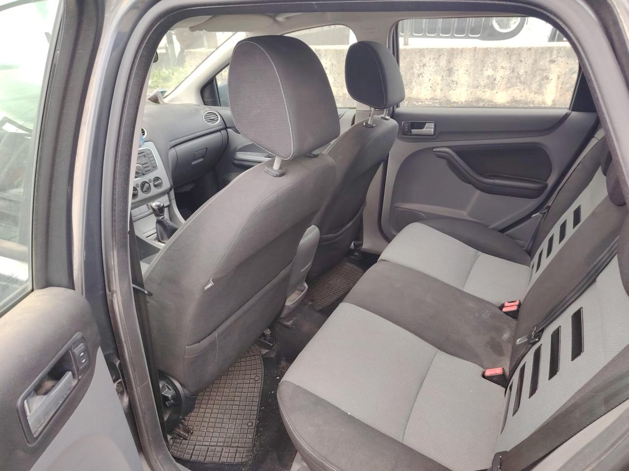 Ford Focus 1.6 (100CV) SW Ikon