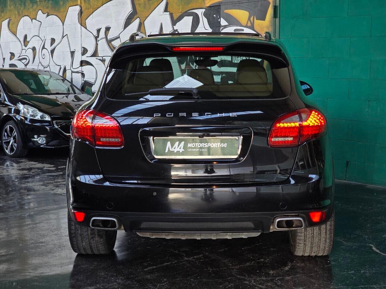 Porsche Cayenne 958 3.0 TDi *TETTO