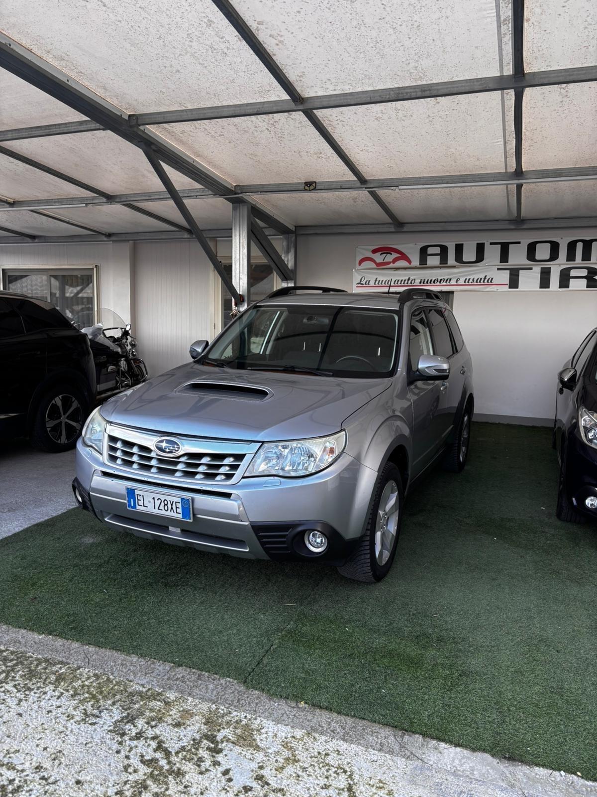 SUBARU FOREST 2.0 D XS EXCLUSIVE GANCIO DI TRAINO OMOLOGATO 4X4