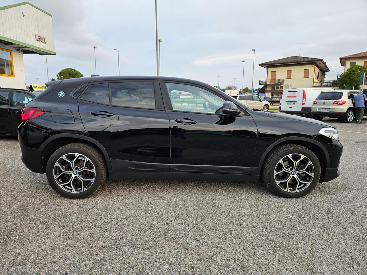 BMW X2 sdrive18i 136cv