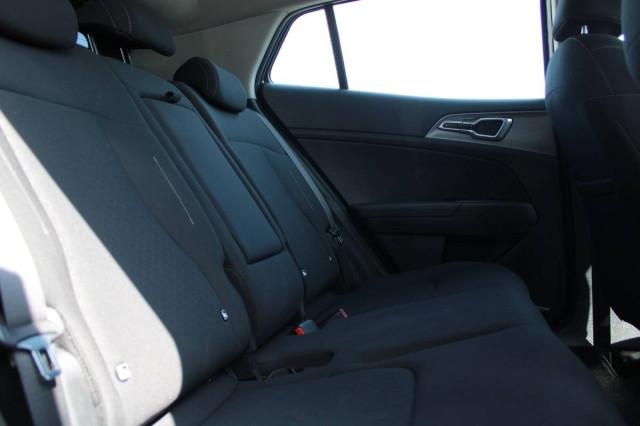 Kia Sportage 1.6 mhev Business 160cv AUTO con NAVI E CarPlay