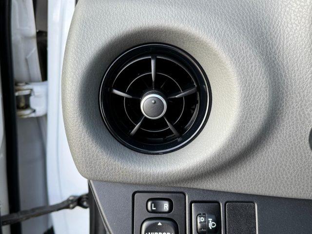 TOYOTA Yaris 1.5 Hybrid 5 porte Business Iva.esp. Unicopropriet