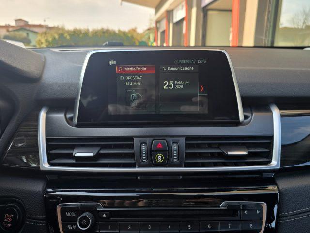 BMW 216 d Active Tourer Luxury Automatica Pelle Navi LED +