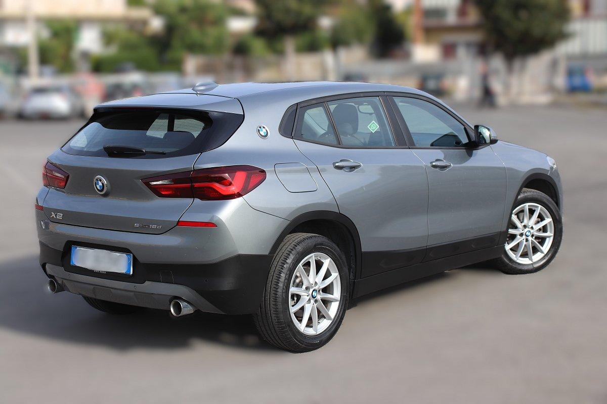 BMW X2 sDrive18d Business-X