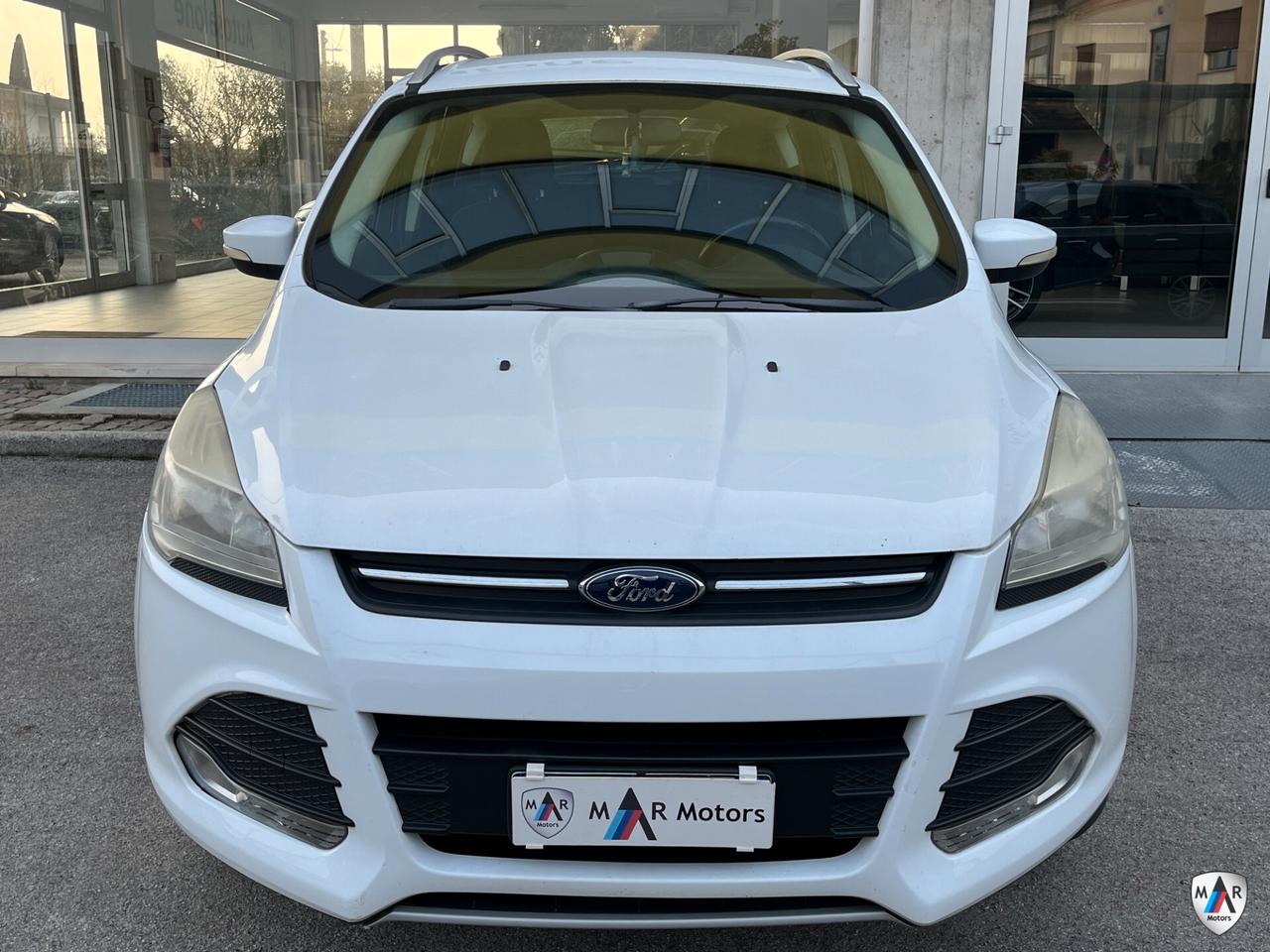 Ford Kuga 2.0 TDCI 140 CV 2WD Titanium