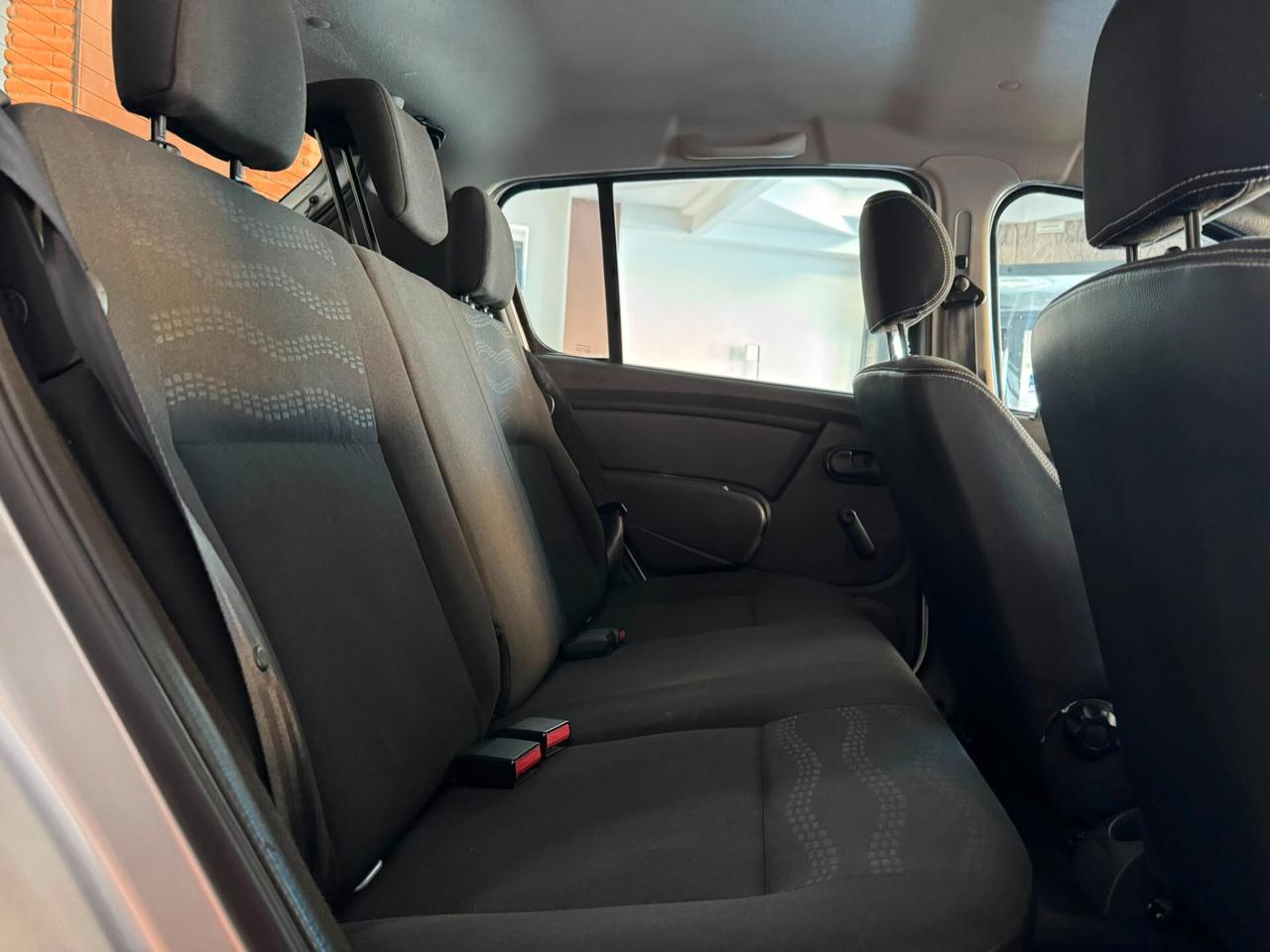 Dacia Sandero Stepway 1.6 8V 90CV