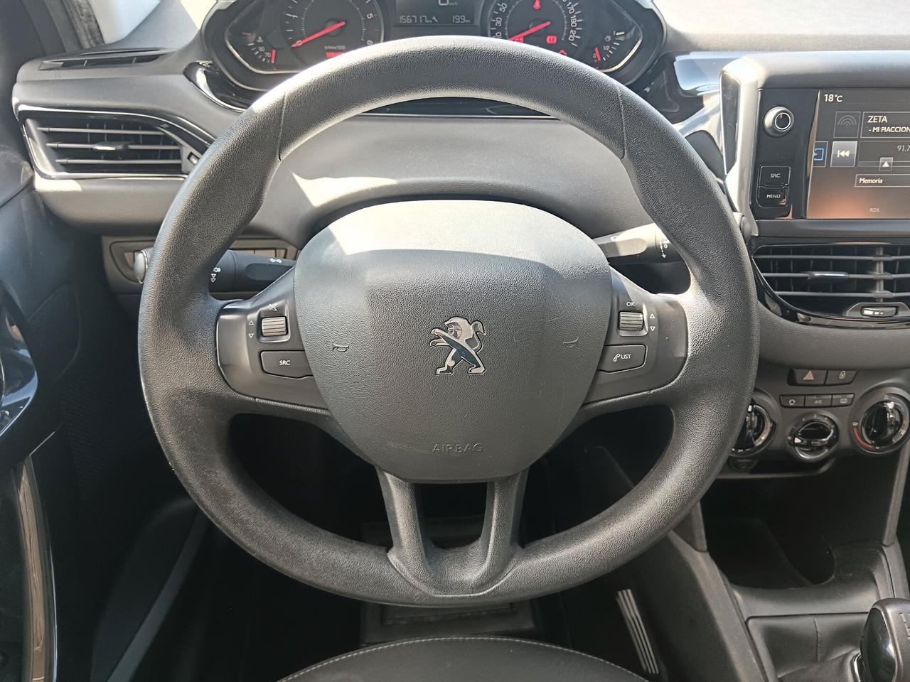 Peugeot 208 1.4 HDi 68CV 5P NEOPATENTATI