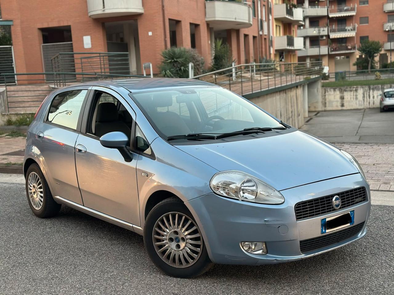 Fiat Grande Punto 1.3 MJT 90 CV 5 porte Emotion