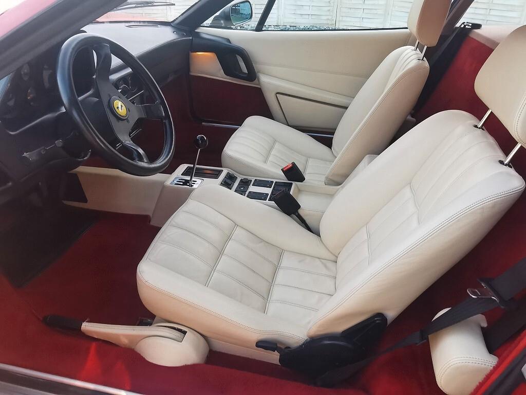 Ferrari 328 GTB (solo 1340 esemplari prodotti)