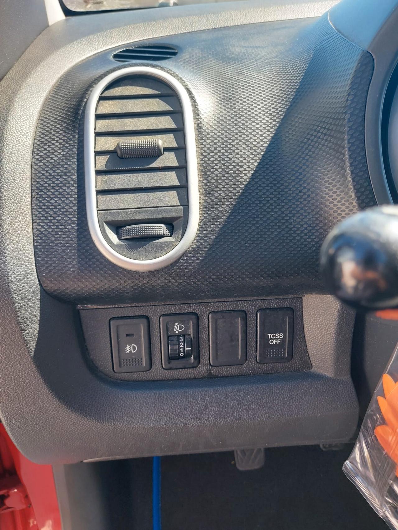Suzuki Splash 1.0 GLS Style