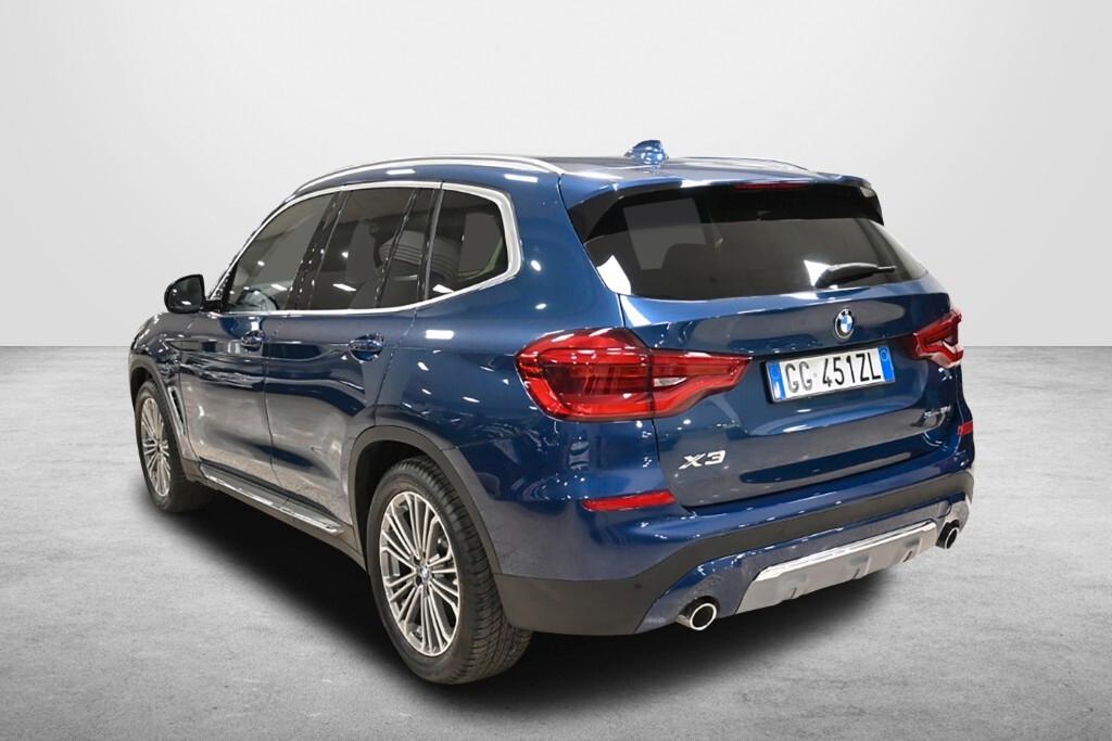 Bmw X3 18D 150CV STEPTRONIC 48V S-DRIVE LUXURY ( FARI LED - AMBIENT LIGHT TETTO PANORAMICO APR. )