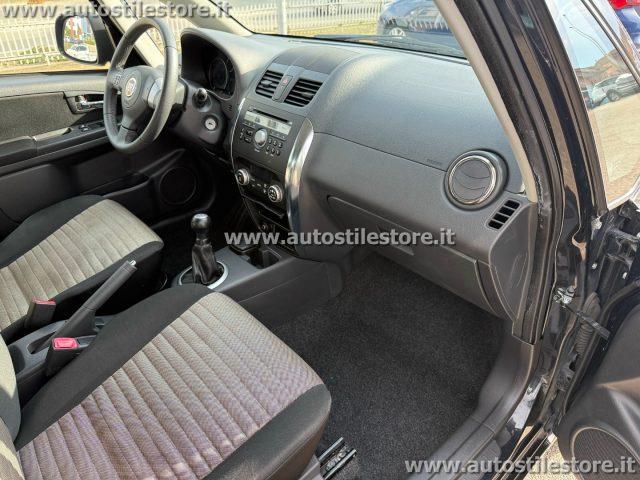 FIAT Sedici 1.6 16V 4x4 Experience