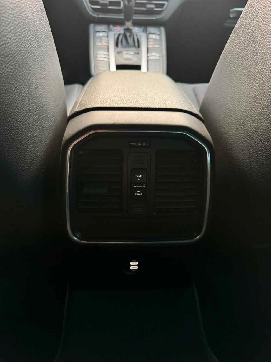 PORSCHE MACAN 2.0 BENZINA 245 CV