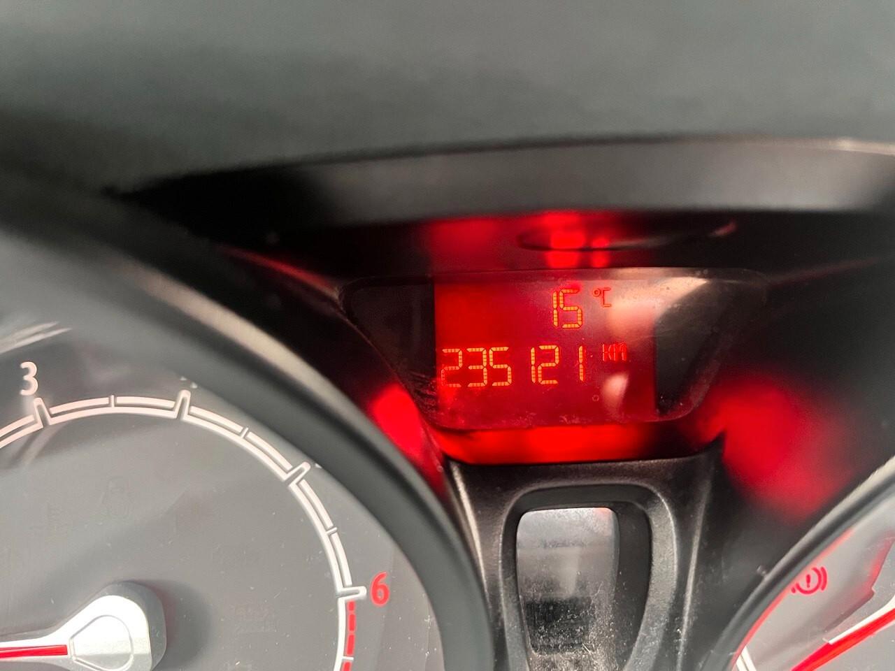 Ford Fiesta Fiesta 1.4 5 porte Bz.- GPL