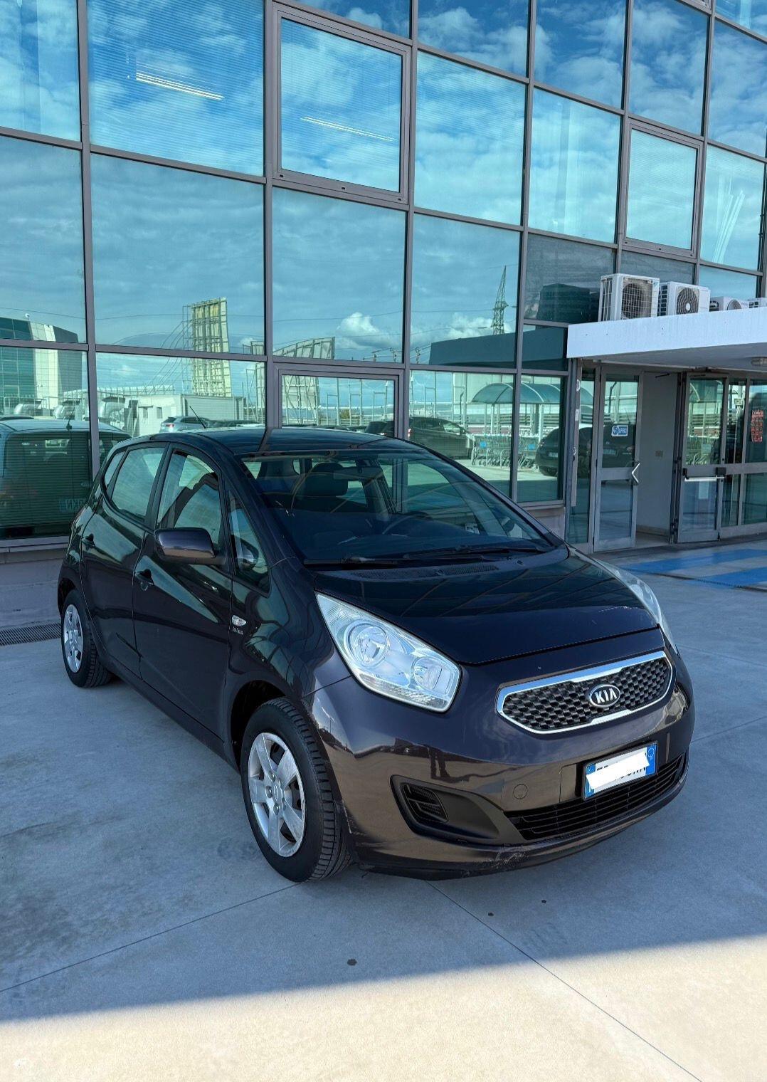 Kia Venga 1.4 GPL 90 cv 2010