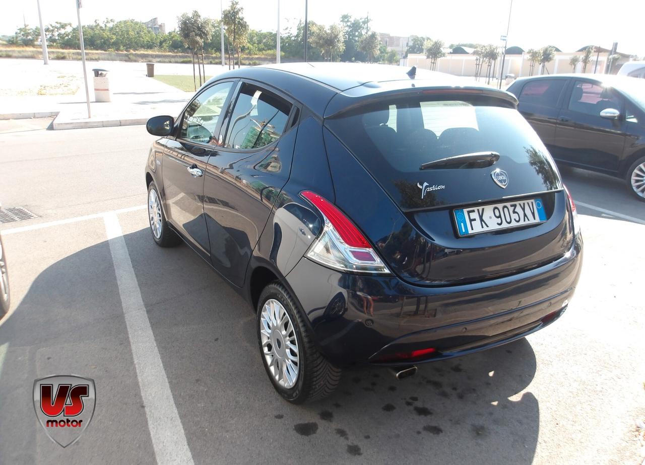 LANCIA YPSILON 1.2 B/GPL-CASA MADRE