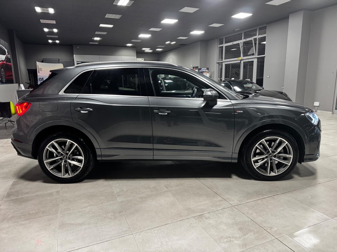 AUDI Q3 2.0 TDI QUATTRO S-TRONIC SLINE