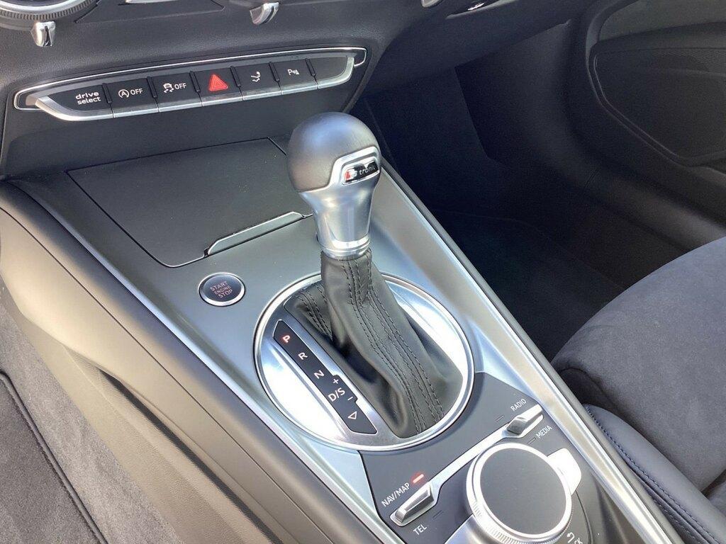 Audi TT 40 2.0 TFSI S tronic