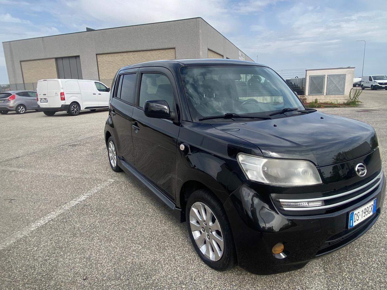 Daihatsu Materia 1.5 Taka