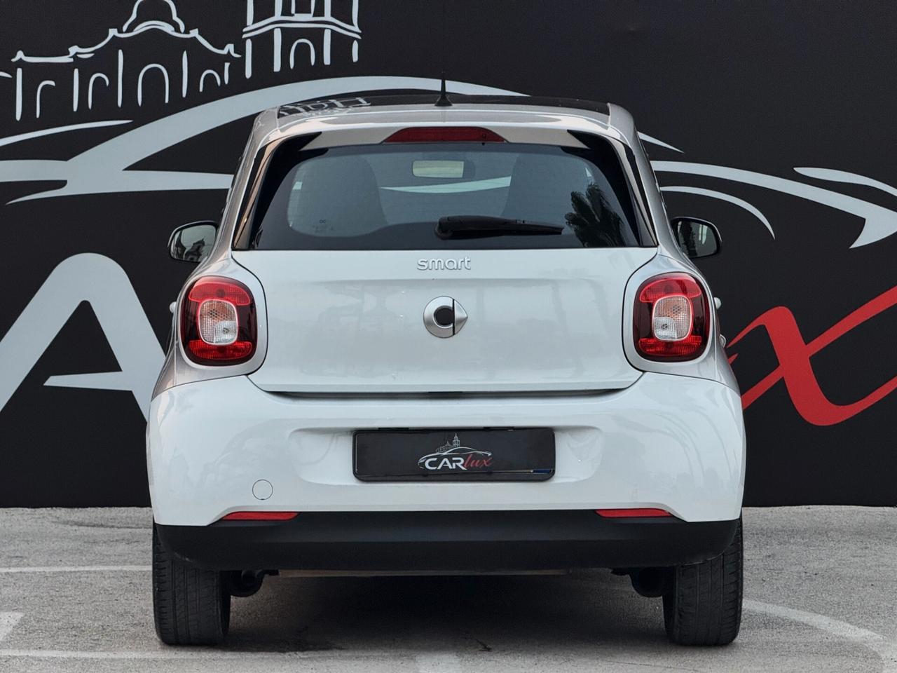 Smart forFour 1.0 Passion 71CV Twinamic TETTO