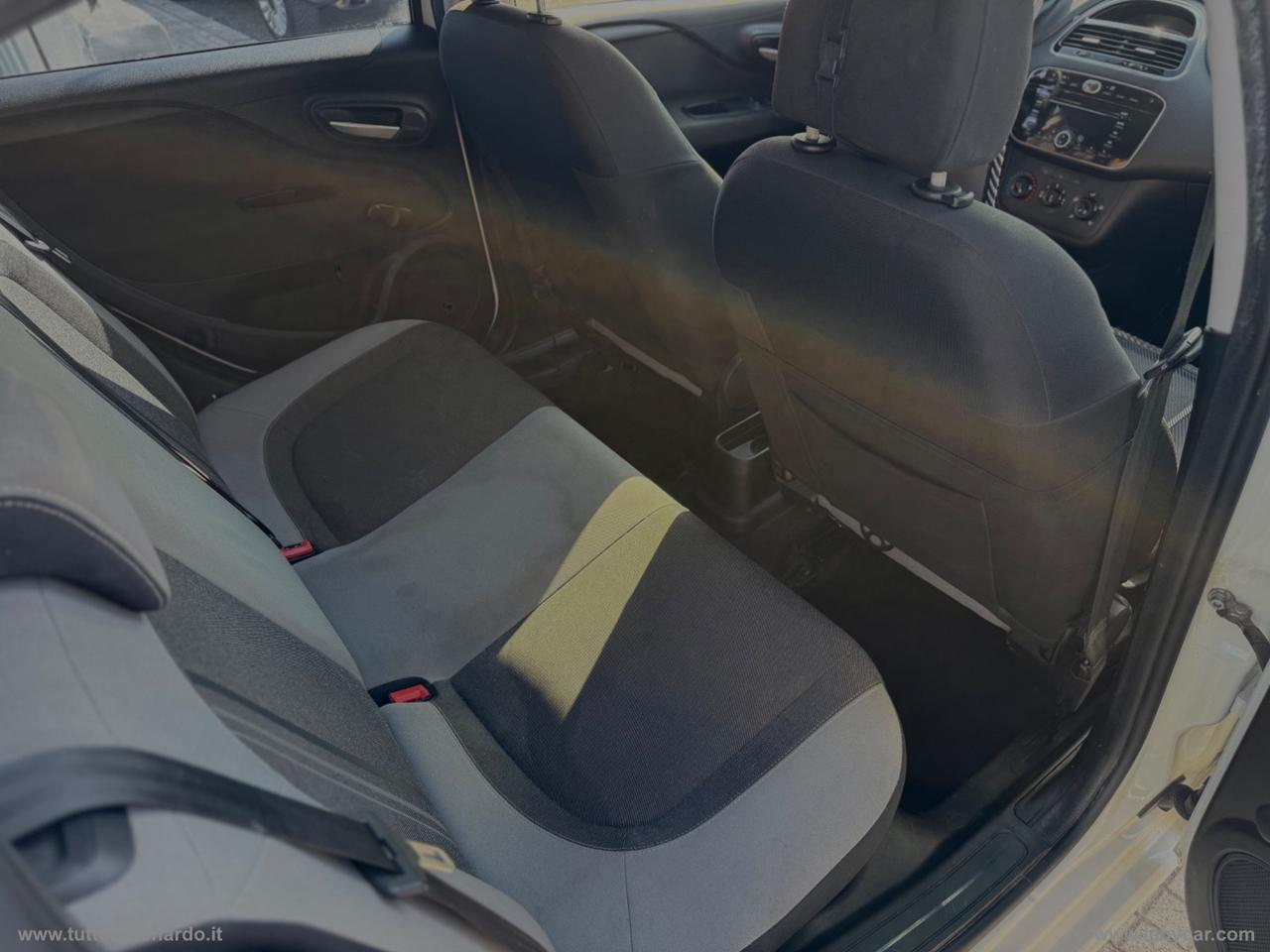 FIAT Punto 1.3 MJT II 75 CV 5p. Virgin Radio