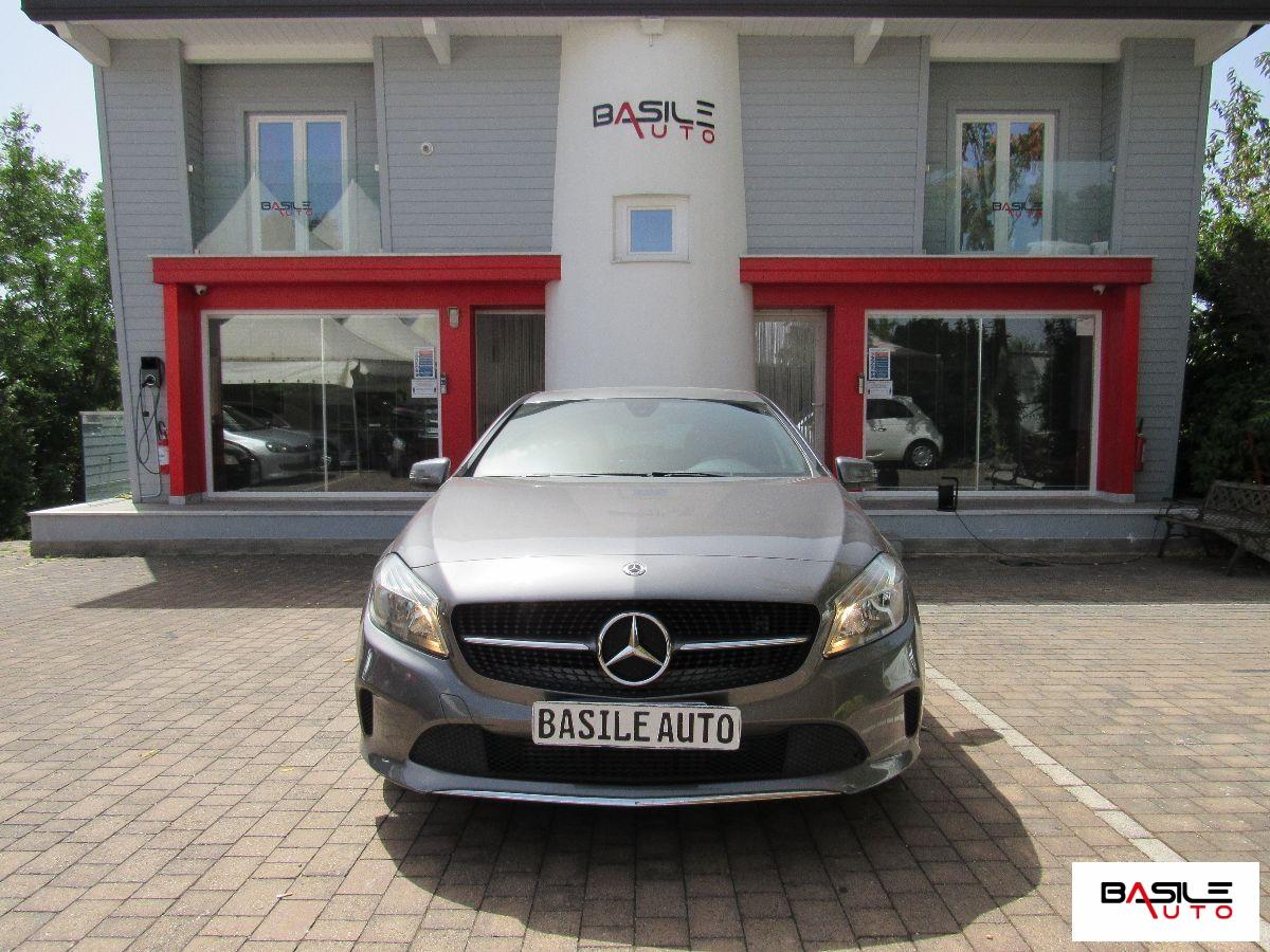 MERCEDES - Classe A - A 160 d Automatic Premium