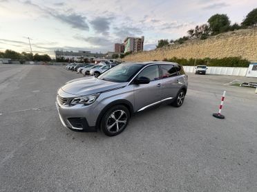 Peugeot 5008 BlueHDi 120 S&S Business