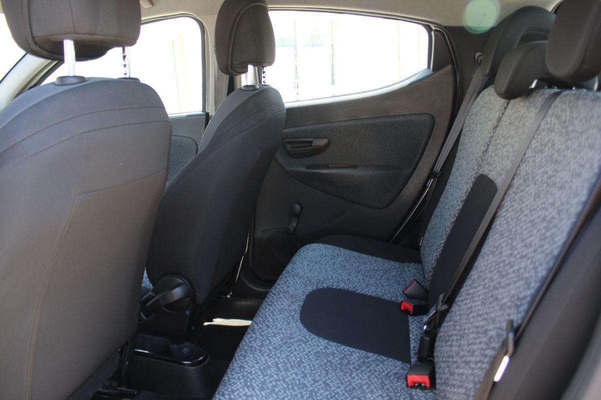 LANCIA - Ypsilon - 1.0 FireFly 5p.S&S Hyb. Gold Pl.