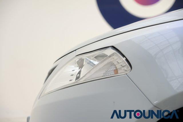 LANCIA Ypsilon 1.2 69 CV 5 PORTE GPL ECOCHIC GOLD NEOPATENTATI