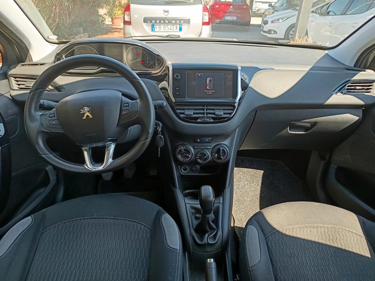 Peugeot 208 2016 - 1.6BlueHDi LB AUTOMOBILI
