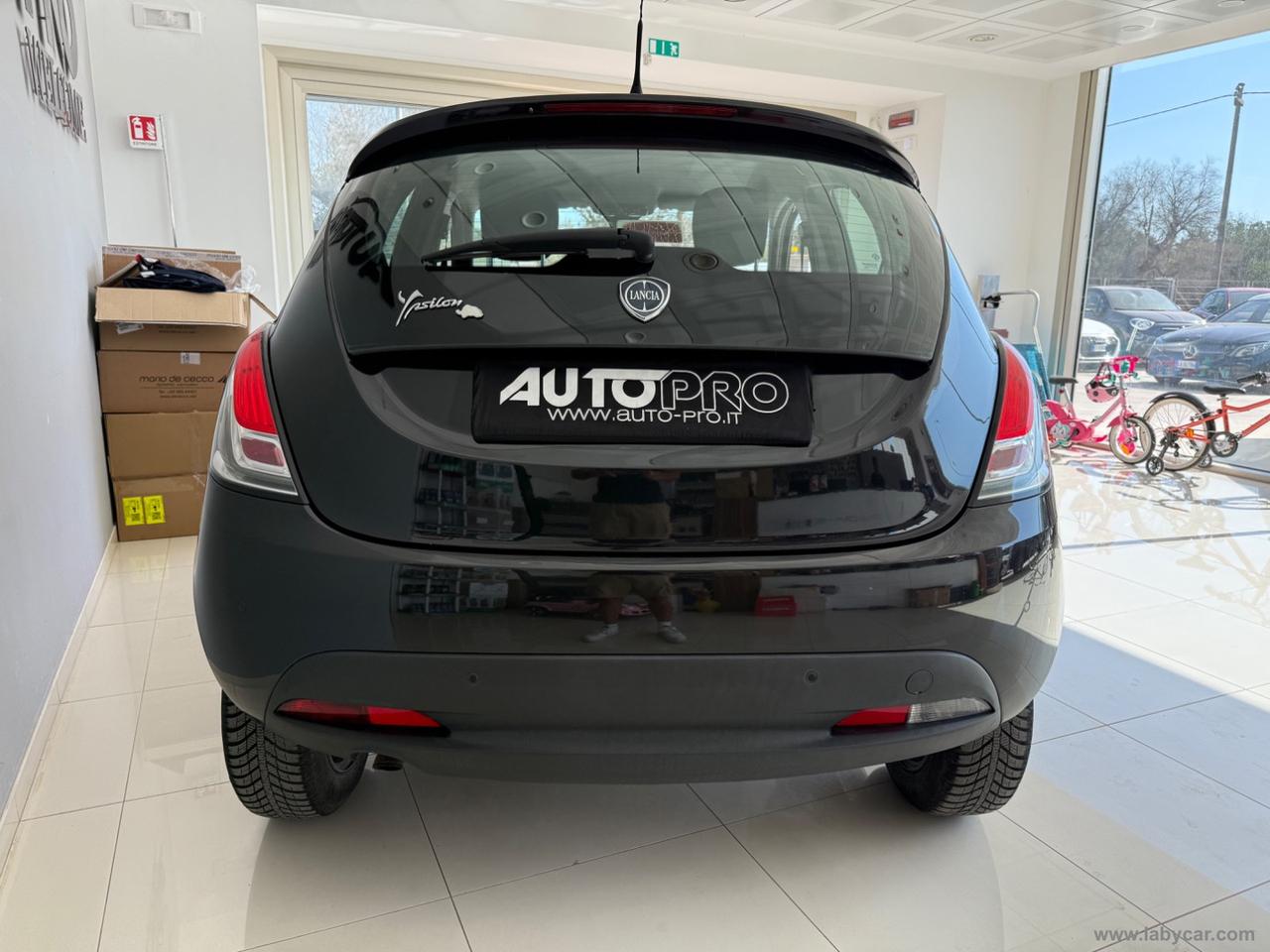 LANCIA Ypsilon 0.9 T.Air 85CV 5p.Met.Ec.Elef.