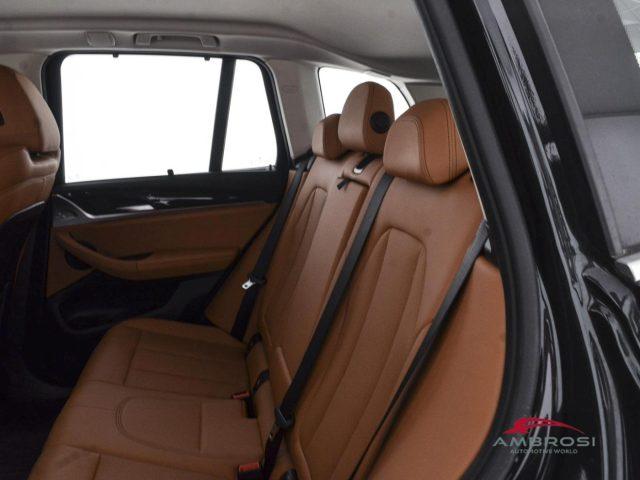 BMW X3 xdrive20d mhev 48V auto