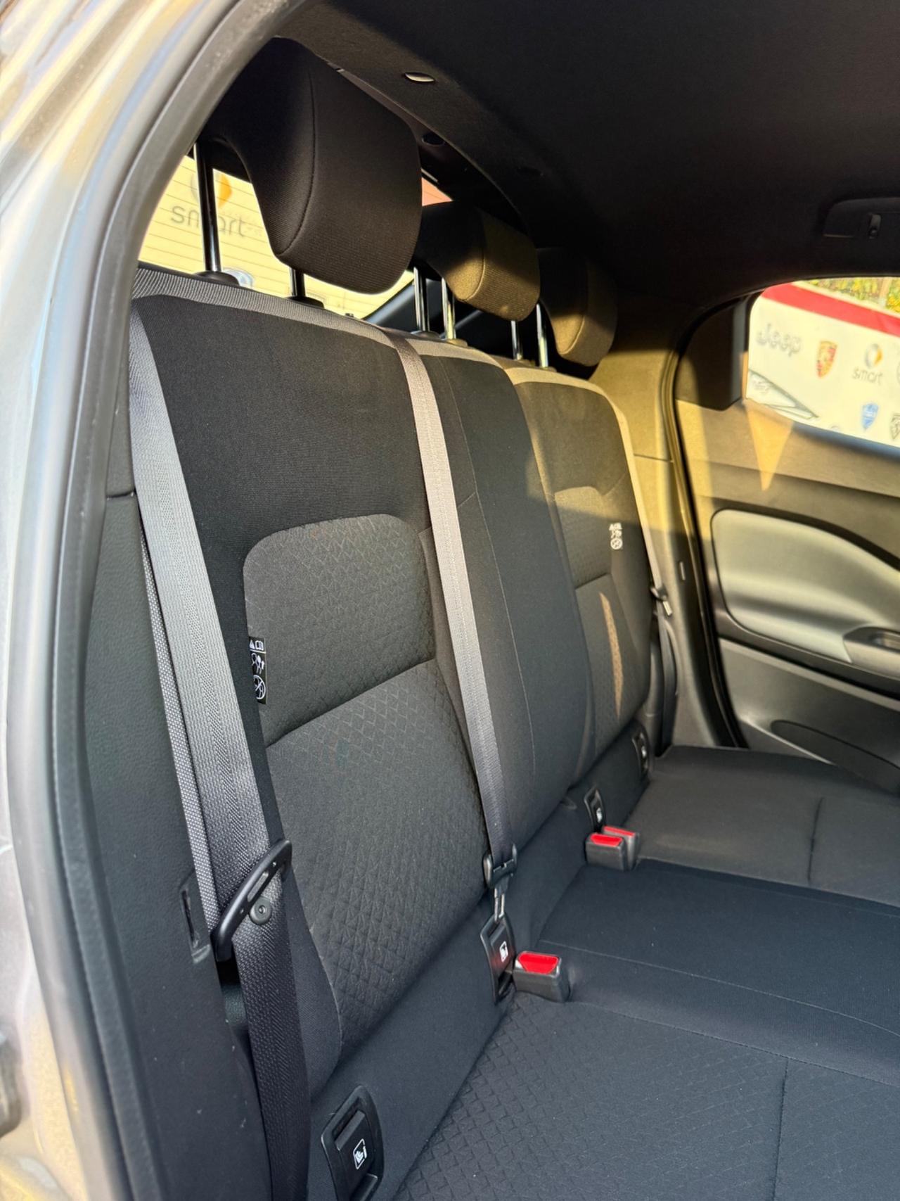 Nissan Juke 1.0 DIG-T 117 CV DCT N-Connecta