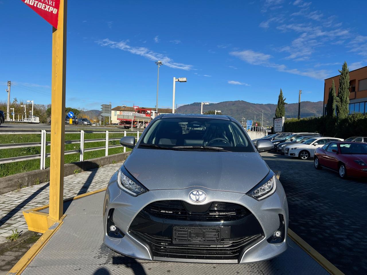 Toyota Yaris 1.5 Hybrid 5 porte Trend