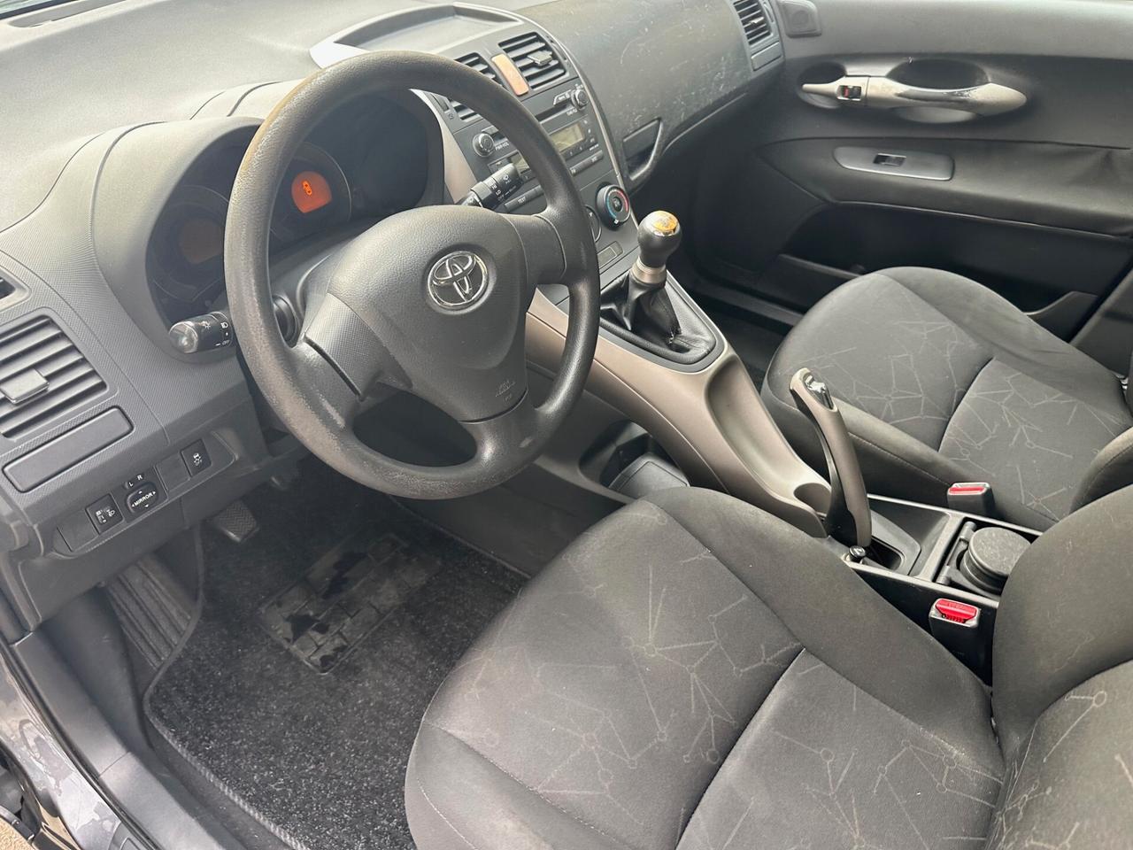 Toyota Auris 1.4 D-4D 5 porte Sol*NEOPATENTATI