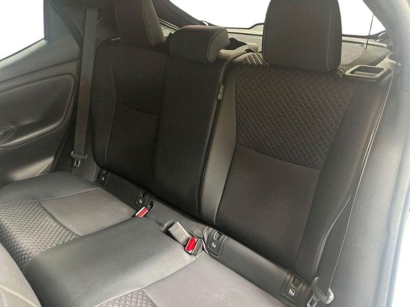 Toyota Yaris Hybrid Style MY22