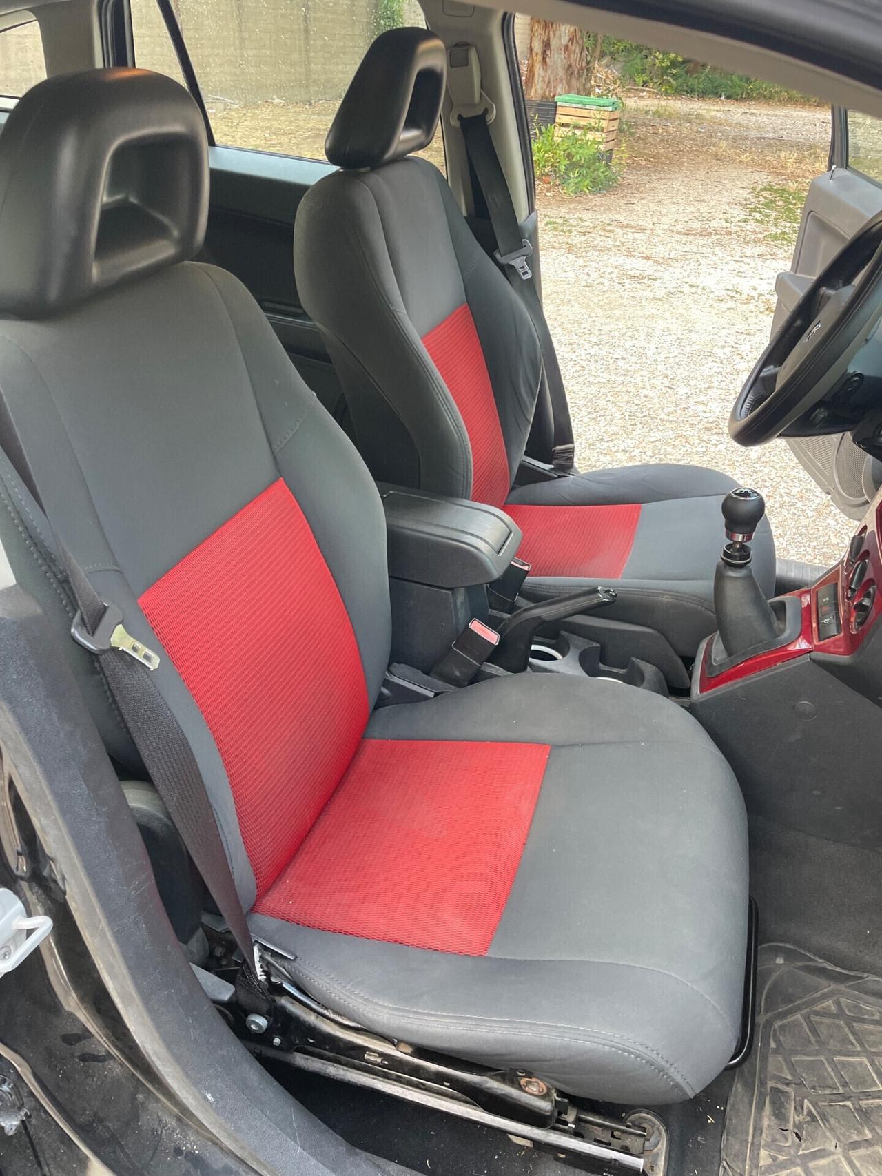 Dodge Caliber 2.0 Turbodiesel DPF SXT Leather